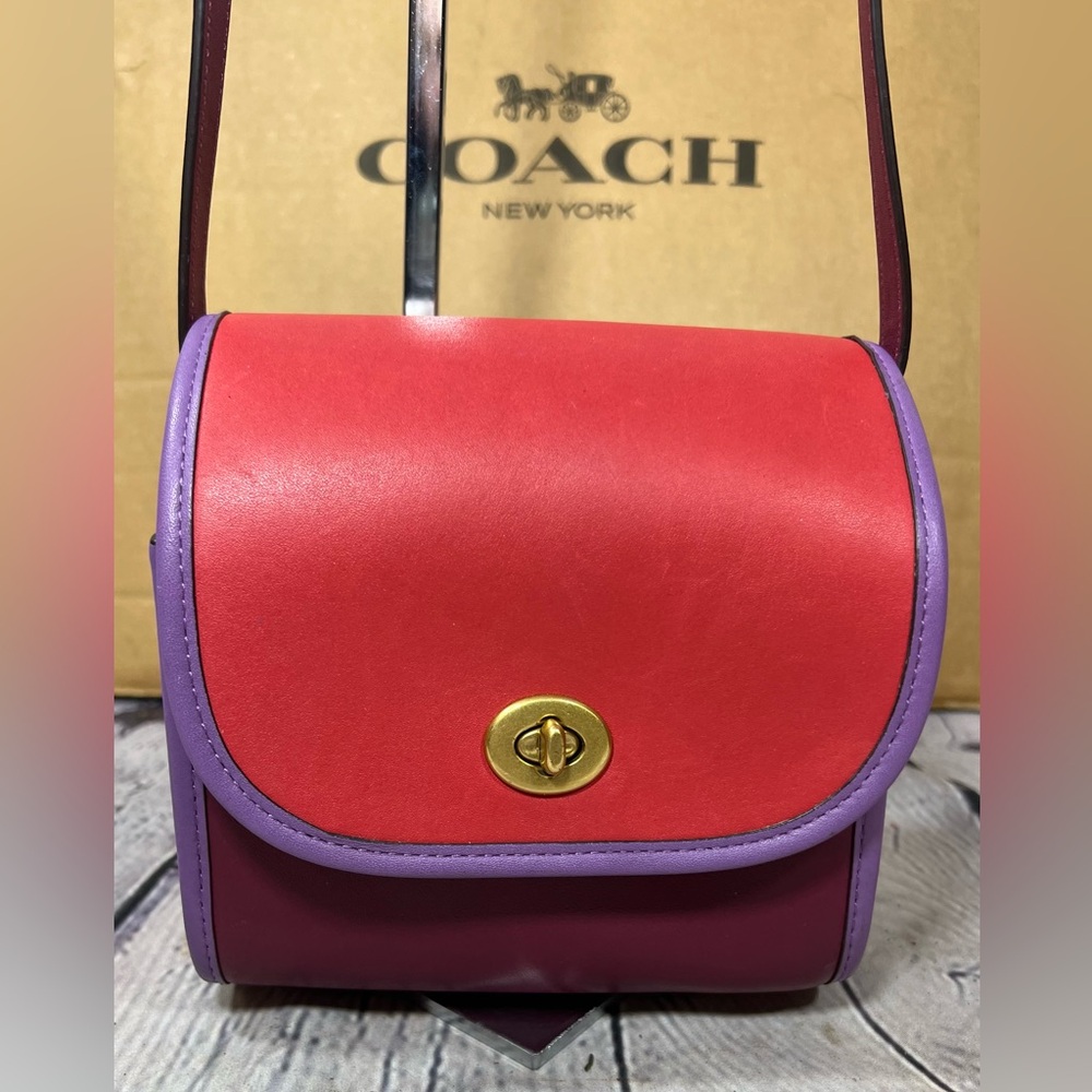 COACH Originals Turn-lock Lunchbox Bag PURPLE RED RASPBERRY Leather EXC COND!